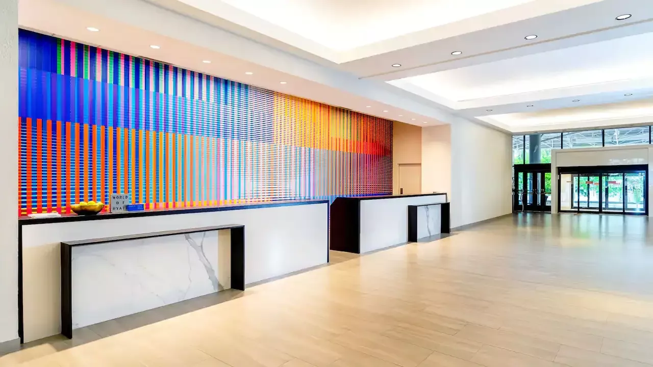 Hyatt Regency Miami P198 Lobby 16x9